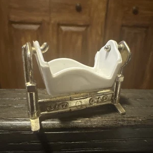 Vintage 1980's Mattel "The Littles" Swinging Metal Doll House Crib Brass - Bild 1 von 5