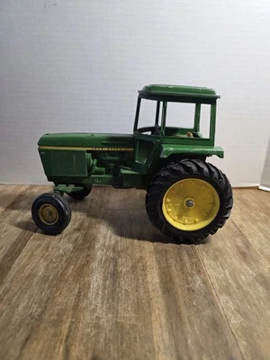 Tractor John Deere ERTL vintage años 70. Diecast #512-7216 Foto 1 de 4