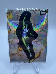 2025 Topps Marvel Comic Book Heroes 1975 She-Hulk Refractor Parallel - #90 - Picture 1 of 1