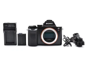 Sony Alpha 7R Spiegellose Kamera Body 73 Auslösungen Top Zustand - Bild 1 von 12