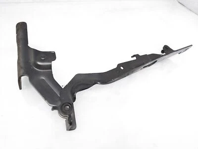 Soporte bisagra capó pasajero delantero derecho Volvo S60 2011-2018 - gris 31385813 Foto 1 de 4