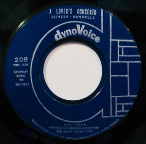 THE TOYS-A Lover's Concerto-Northern Soul-Girl Group-45-DYNOVOICE #209 - Picture 1 of 2