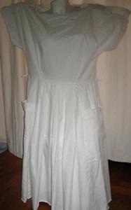Weißes Midikleid von Betty Barclay mit Rockfalten Größe 40/42 - Bild 1 von 8