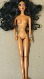 Disney Hunchback of Notre Dame Esmeralda Gypsy Posable Fashion Doll 1990s C168 - Picture 1 of 8