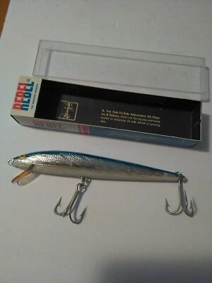 VTG Rebel Minnow Floater Crankbait F403-SW blue Fishing Lure 7” NEW - Image 1 of 4