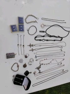 Job Lot 925 Silver BUNDLE 1 Vintage Neclace IS Marked 900 The One At The End - Picture 1 of 14