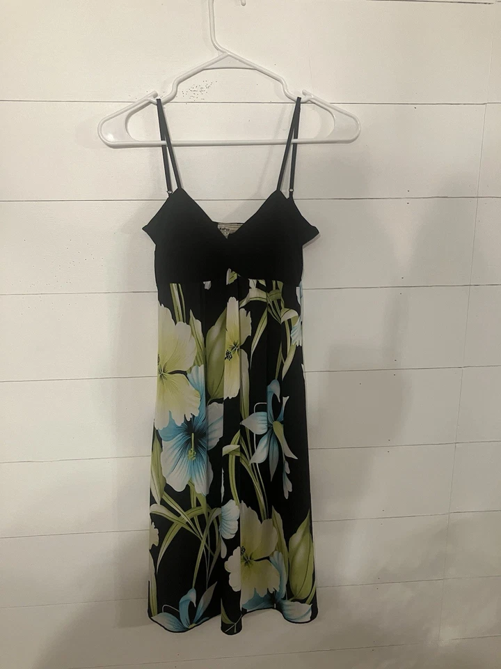 Vintage 80’s NaPua Collection Honolulu Tropical Floral Women’s Hawaiin Dress M - Image 1 of 4