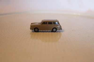Escala HO Wiking, Volkswagen 1500 Variant Automóvil, Gris Claro Foto 1 de 4