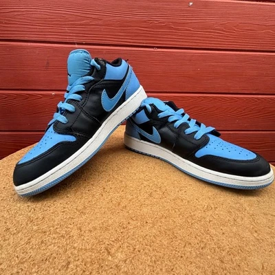 Nike Air Jordan 1 Mid Black Sky Blue Youth Sneakers Shoes Size 6.5Y - Image 1 of 4