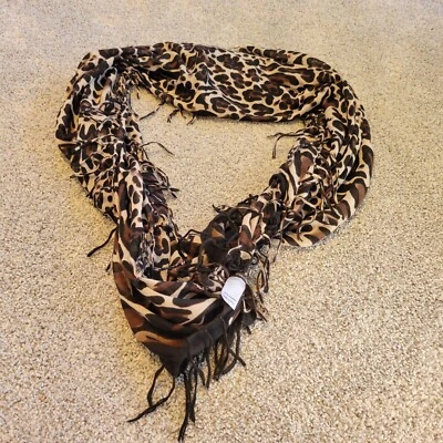 Bufanda boho transparente infinita con estampado animal Maurice's para mujer Foto 1 de 4