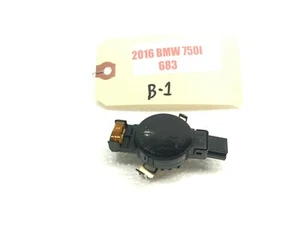 2016-2019 BMW 750I WINDSHIELD RAIN AND LIGHT SOLAR SENSOR OEM. - Picture 1 of 6