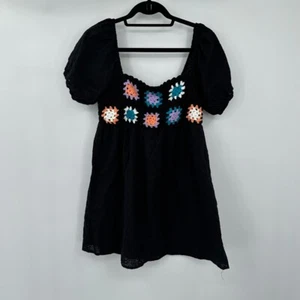 Le Lis Womens Dress Medium Black Short Sleeves Crochet Floral Casual Boho New - Picture 1 of 13