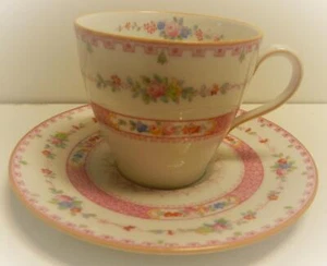 ROYAL DOULTON ENGLAND COFFEE CUP& 2 SAUCERS Rd#594902 Roses Garland Hand Painted - Picture 1 of 12