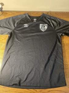 Men's Umbro Manchester FC black embroidered soccer jersey, size M - Picture 1 of 9