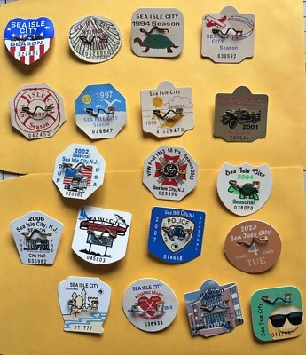Etiquetas de playa Sea Isle 1991 - 2023 U Pick Foto 1 de 4