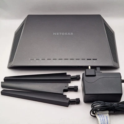 NETGEAR R7000 Nighthawk AC1900 Smart WiFi Router (1300 Mbps Wireless AC) - Image 1 of 2