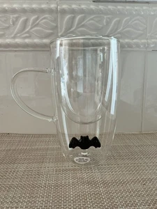 Way To Celebrate 11,5 Unzen doppelwandiger Borosilikatglas Fledermaus Becher Charm/Neu im Karton - Bild 1 von 5