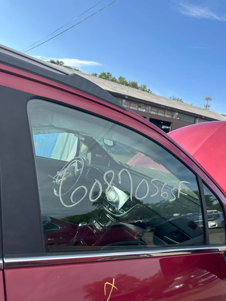 Front Door Glass Window 2013 - 2022 BUICK ENCORE Right Passenger RH - Imagem 1 de 1