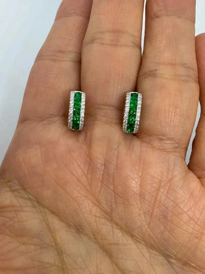 Lab Created 0.8Ct Round Cut Emerald Huggie Hoop Earrings 14K White Gold Plated - Image 1 of 1