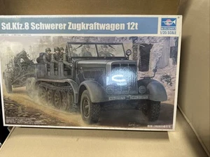 Trompetista alemán Sd.Kfz 1/35 8 12 toneladas semipista pesada #1583 nuevo sellado - Imagen 1 de 11