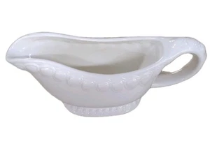 Gourmet Expressions Bianco Ceramica Gravy Barca Bordo Perline 9" Piatto Microonde Sicuro - Foto 1 di 8