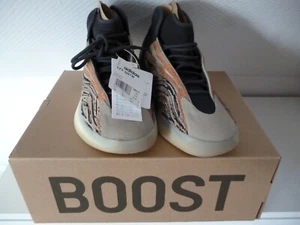 ADIDAS YZY QNTM Herren Schuhe - Gr.44 UK9,5 US10 - Basketball YEEZY - NEU in OVP - Bild 1 von 11