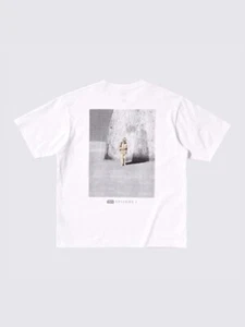 Neu mit Etikett Uniqlo T-Shirt Herren M (US S) & Star Wars Episode 1 Remastered Kosuke Kawamura - Bild 1 von 7