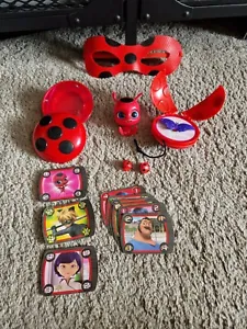 Miraculous Ladybug Yoyo Compact Caller And Dress Up Set - Picture 1 of 5