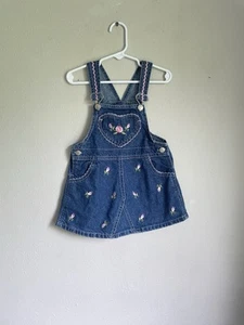 Vestido vaquero vintage bordado floral talla 24 meses para bebé niño pequeño - Imagen 1 de 5