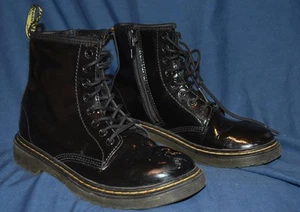 Doc Martens Junior's Size 3 1460J Lace-Up Boots Shoes - Picture 1 of 8