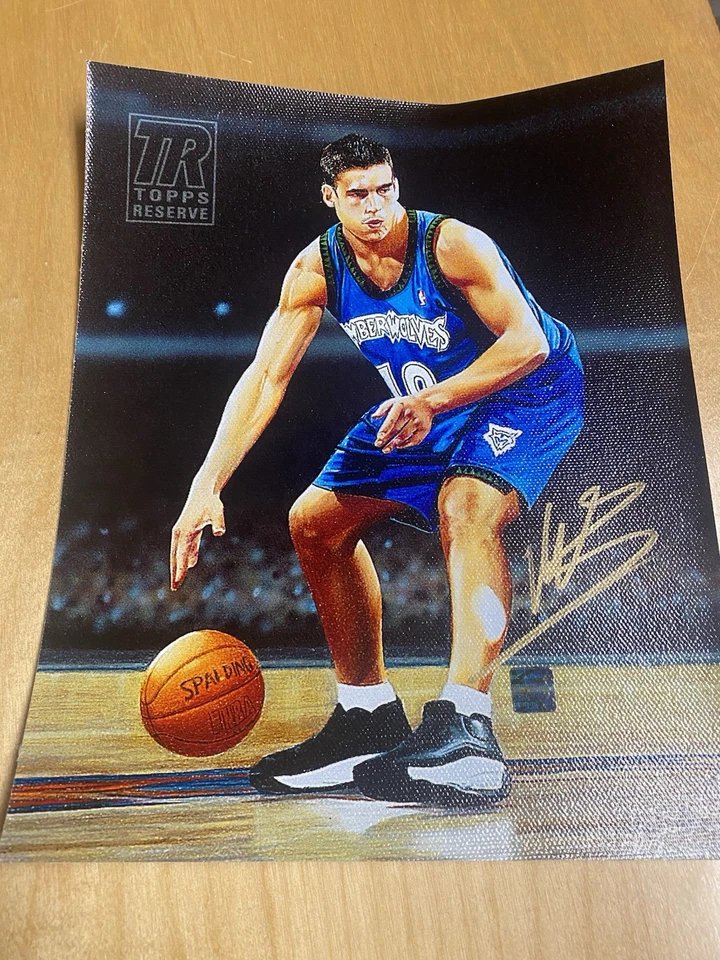 2000-2001 Topps NBA Reserve Large Canvas Card Autographed by Wally Szczerblak - Image 1 of 1