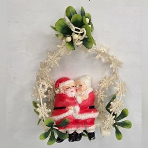 Vintage MCM Weihnachtsmann und Frau Claus hängend unter Mistelzweig auf Schaukel - Bild 1 von 11