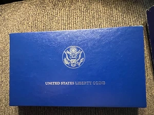 1986 Estados Unidos Libertad Plata 2 Monedas Prueba Estatua de Libertad Dólar y Medio Dólar Certificado de Autenticidad - Imagen 1 de 16
