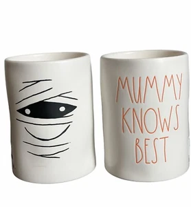 Rae Dunn Halloween Kerze Mama weiß am besten mit Mumie Karamell Popcorn Duft Rarität - Bild 1 von 4