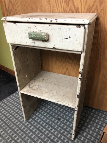 VINTAGE ONE DRAWER NIGHTSTAND/ END TABLE White Shabby Chic Chippy Paint Cover