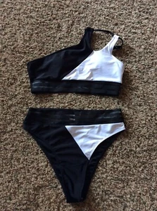 Womens Bikini Set Large Black And White NWOT - Picture 1 of 10