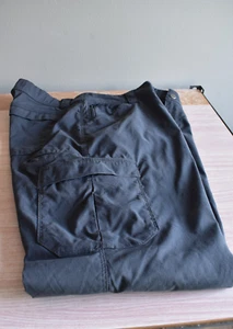 Duluth Trading Co Pants Womens 14 x 31 Dry on the Fly Bootcut Cargo Hiking Ink - Picture 1 of 4