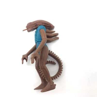 Boneco de ação Super 7 The Alien protótipo brinquedo colecionáveis - Imagem 1 de 4