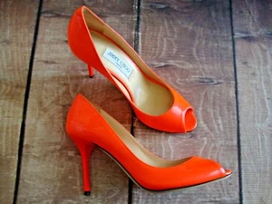 Jimmy Choo 625 $ Evelyn Geranium Pumps Neon Lack Peeptoe hochhackige Schuhe 7,5 neu  - Bild 1 von 6