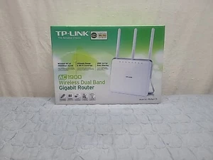 TP-LINK Archer C8 AC1900 Wireless Dual Band Gigabit Router - Picture 1 of 7