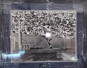 Whitey Ford HOF New York Yankees Signed Framed 16x20 photo JSA COA AF18796 - Picture 1 of 5