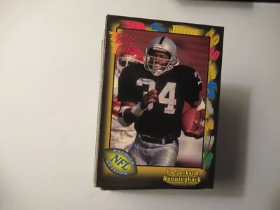 Pick From List 1991 Wild Card Football, Collegiate,  5 10 Stripe Pls Read(40%4+) - Image 1 of 2