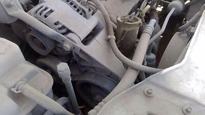 Bomba de dirección asistida Ford Taurus 2001 con soporte de montaje OEM 3,0 L OHV Foto 1 de 4