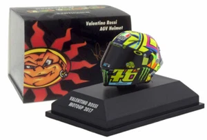 Minichamps Valentino Rossi AGV Helmet MotoGP 2017 - 1/8 Scale - Picture 1 of 3