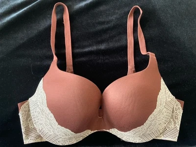 Victoria’s Secret 38D Push Up Back Smoothing Bra Brown with Beige Shine Lace - Image 1 of 4