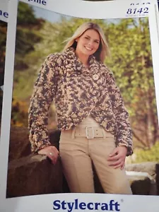 Stylecraft Alpine Knitting Pattern 8141 Cardigan 30-48 - Picture 1 of 2