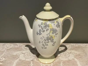 Royal Doulton Bone China Coffee Pot - Carnival - High Tea - Vintage - Vgc - Picture 1 of 1