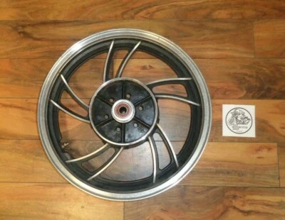 Llanta trasera Yamaha XS400 SECA 1983 83 16 pulgadas Foto 1 de 4