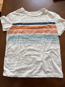 Boys Preowned Cat And Jack Stripe T Shirt Size 5 - Picture 1 of 2
