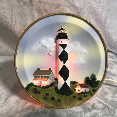 Faro Luz Nocturna Capa Mirador NC 3D Placa Estilo Plástico 6 3/4" Diámetro Foto 1 de 4